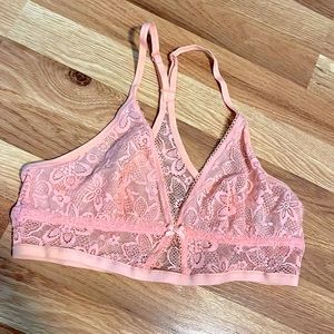 NWOT! Aerie Lightly Lined Lace Bralette - Racerback 💗
